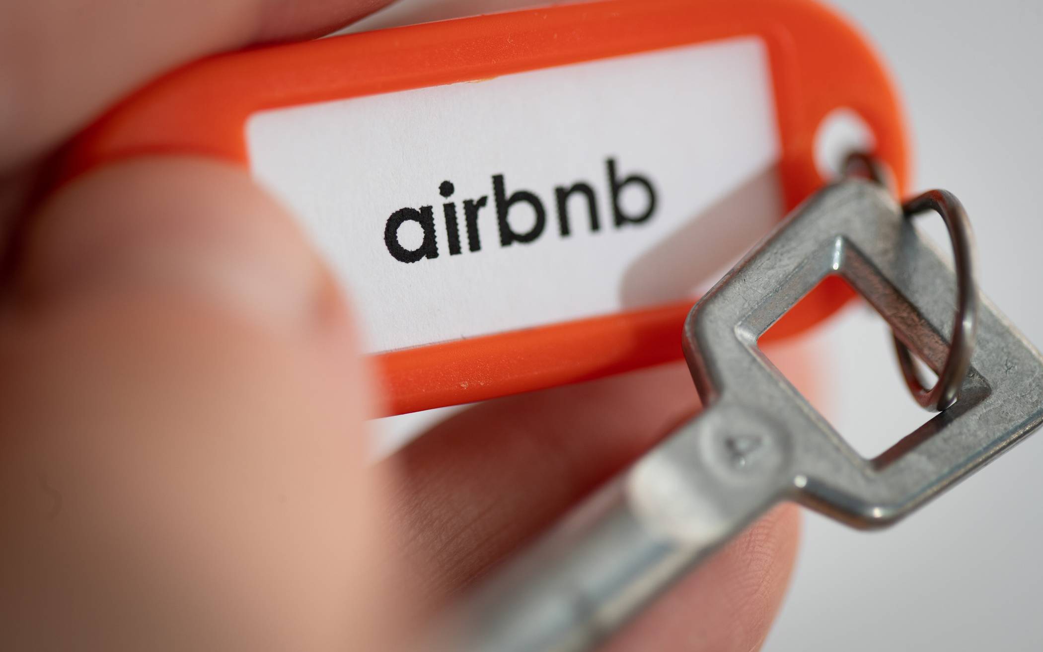  Strenger kontrolliert werden sollen in Zukunft Kurzzeitvermietungen wie etwa über die Plattfom Airbnb. 