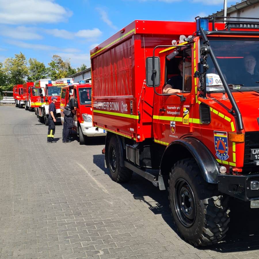 Bonn und Königswinter: Feuerwehren auf dem Weg nach Spanien