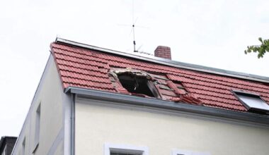 Nordrhein-Westfalen: Bochum: Explosion in Mehrfamilienhaus