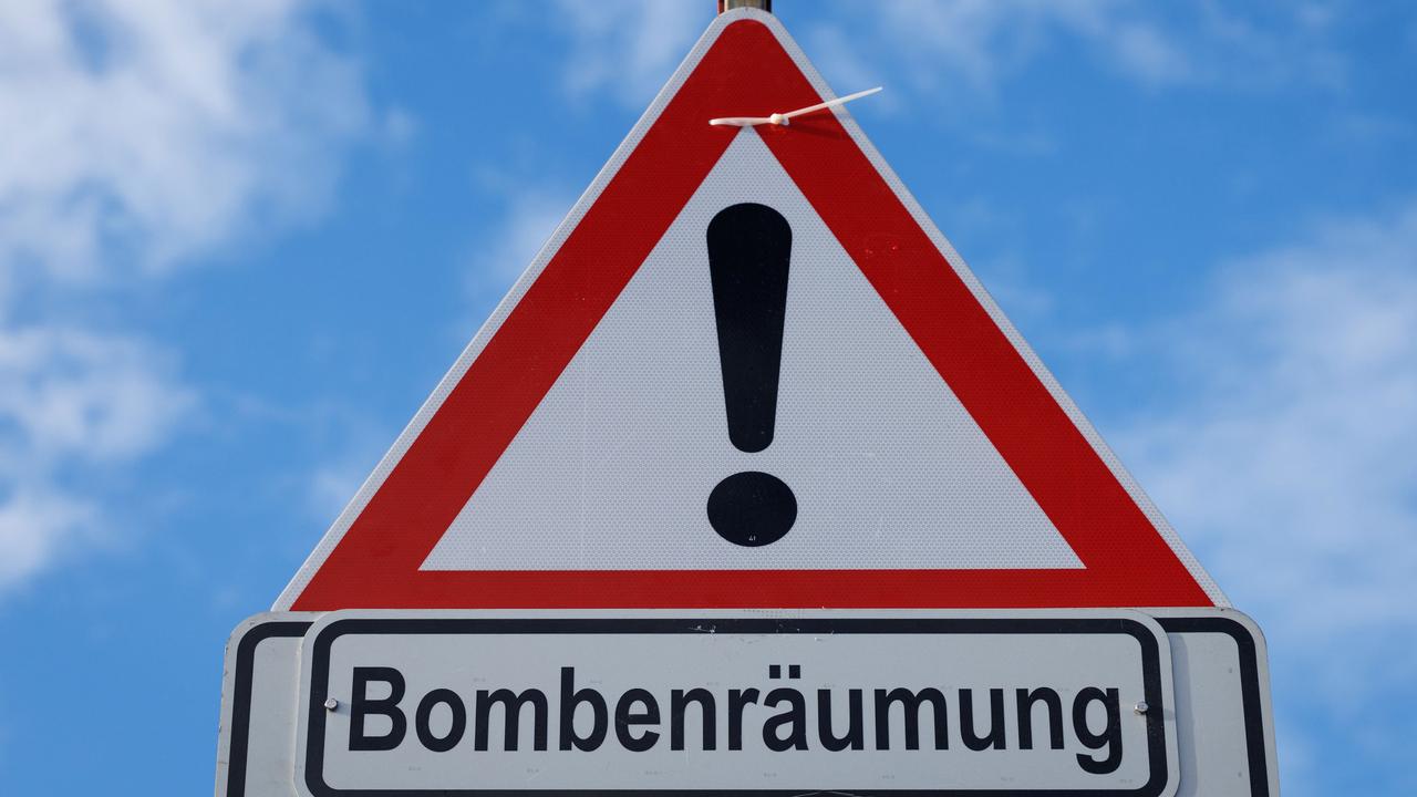 Nordrhein-Westfalen: Blindgänger in Köln-Rodenkirchen entschärft - weitere Bombe gefunden