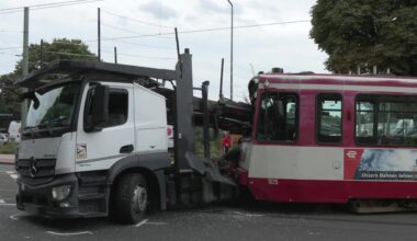 Nordrhein-Westfalen: Mehrere Verletzte nach schwerem Straßenbahnunfall in Duisburg