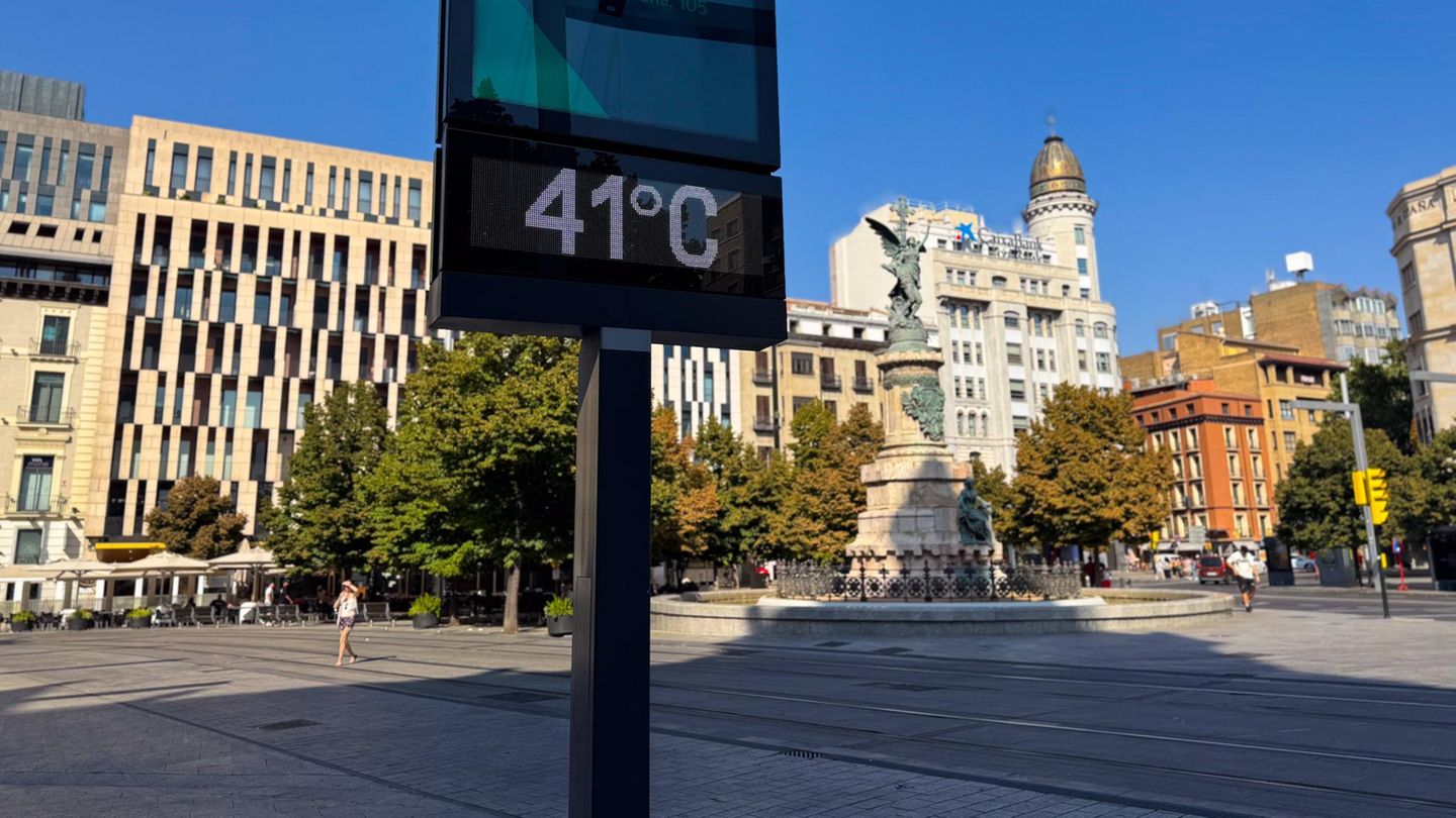Wetter in Spanien: Ein Thermometer zeigt 41 Grad
