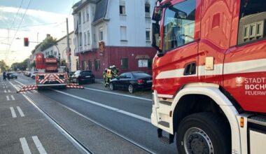 FW-BO: Feuer mit gemeldetem Menschenleben in Gefahr in Bochum Höntrop