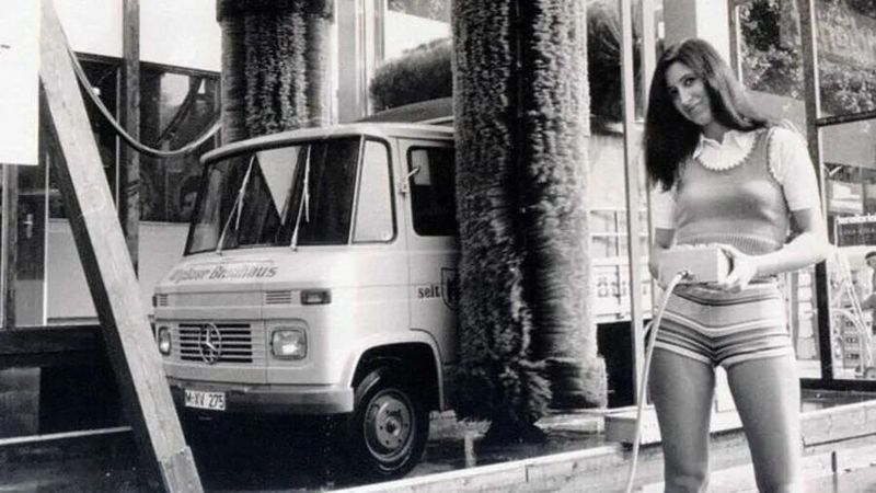 Sie ist eines von drei Unternehmen, die vor 25 Jahren zur heutigen Wash-Tec fusionierten: die 1885 gegründete Kleindienst GmbH & CO. KG, die seit 1963 Autowaschanlagen produziert.(Bild:  WashTec)