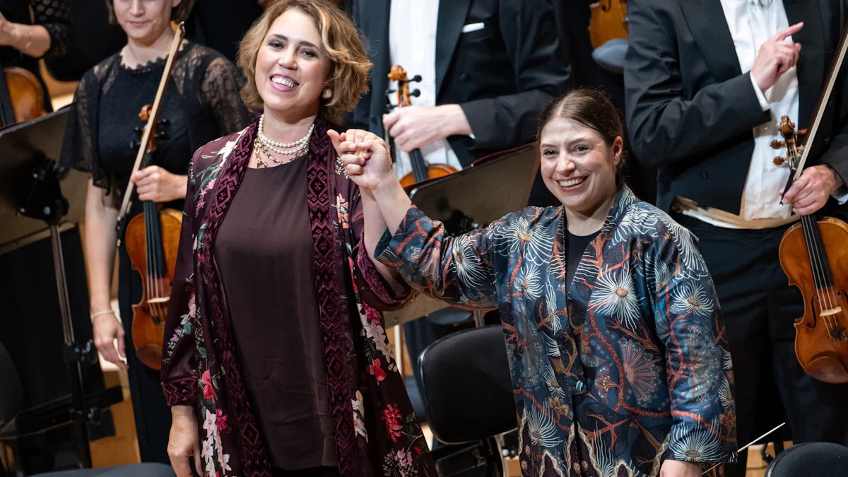 München: Erstes Heimspiel der Philharmoniker nach dem Gent-Eklat: Jubel für Dirigentin Dalia Stasevska - München