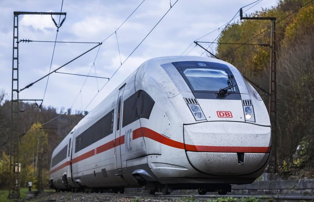 Brandbrief an den Bundesverkehrsminister: Region drängt auf ICE-Neubaustrecke