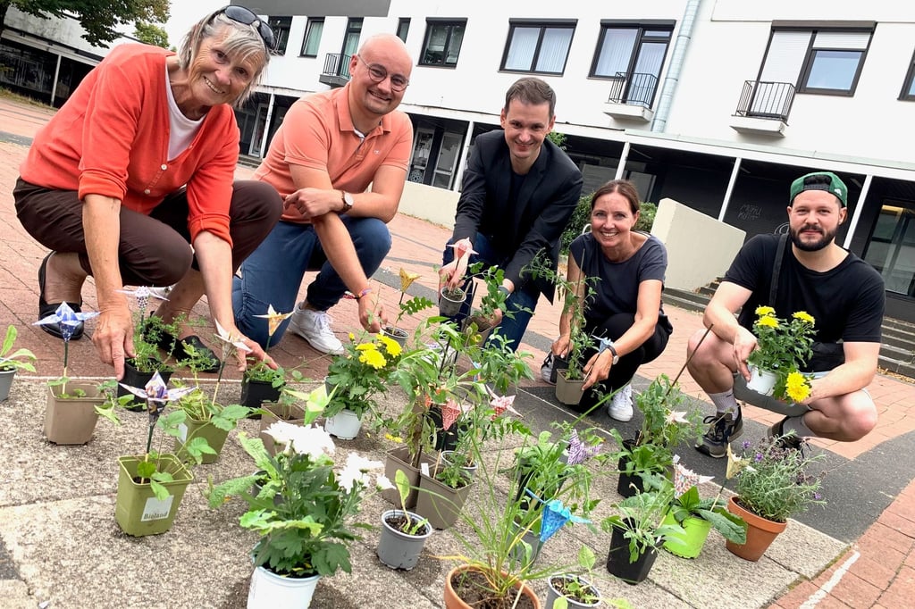 „Tegelwippen“ für mehr Grün in Bielefeld