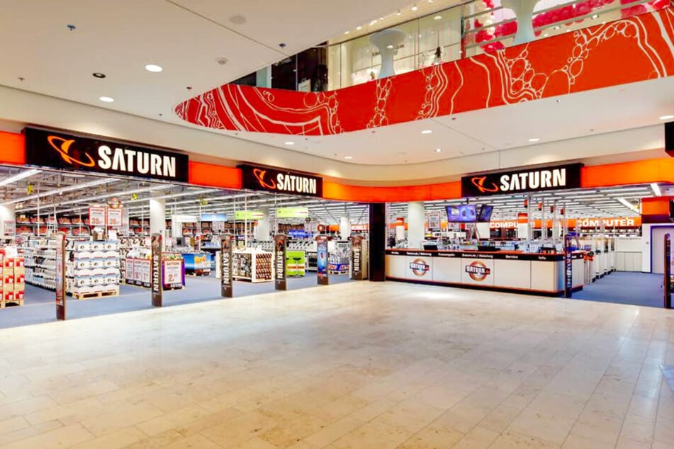 Saturn Koblenz Forum Mittelrhein auf dem Zentralplatz 2.