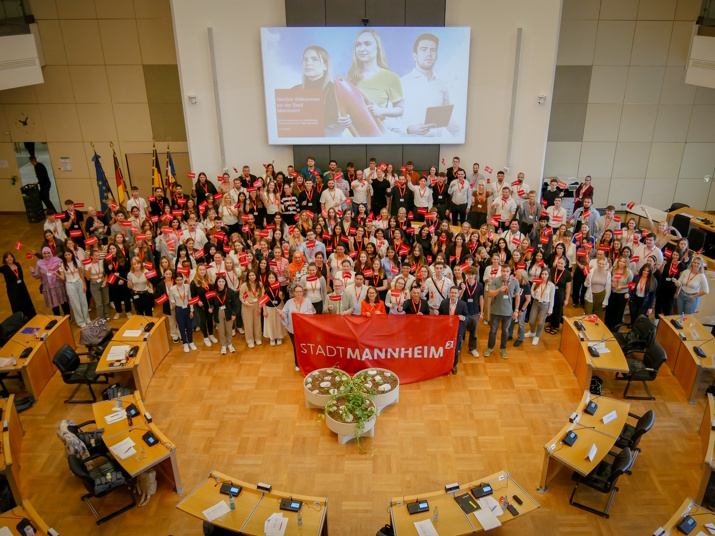 185 neue Nachwuchskräfte starten Ausbildung und Studium – /// MRN-News.de