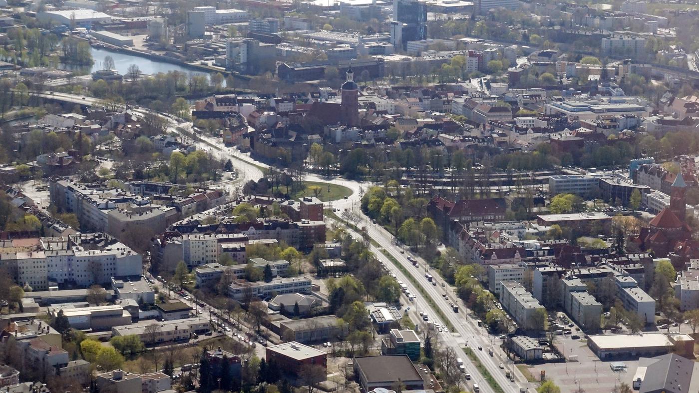 Straßensperrungen in Spandau aufgehoben – weiterhin lange Staus