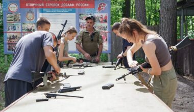 "Umerziehung": Deportierte ukrainische Kinder in rund 210 Einrichtungen in Russland