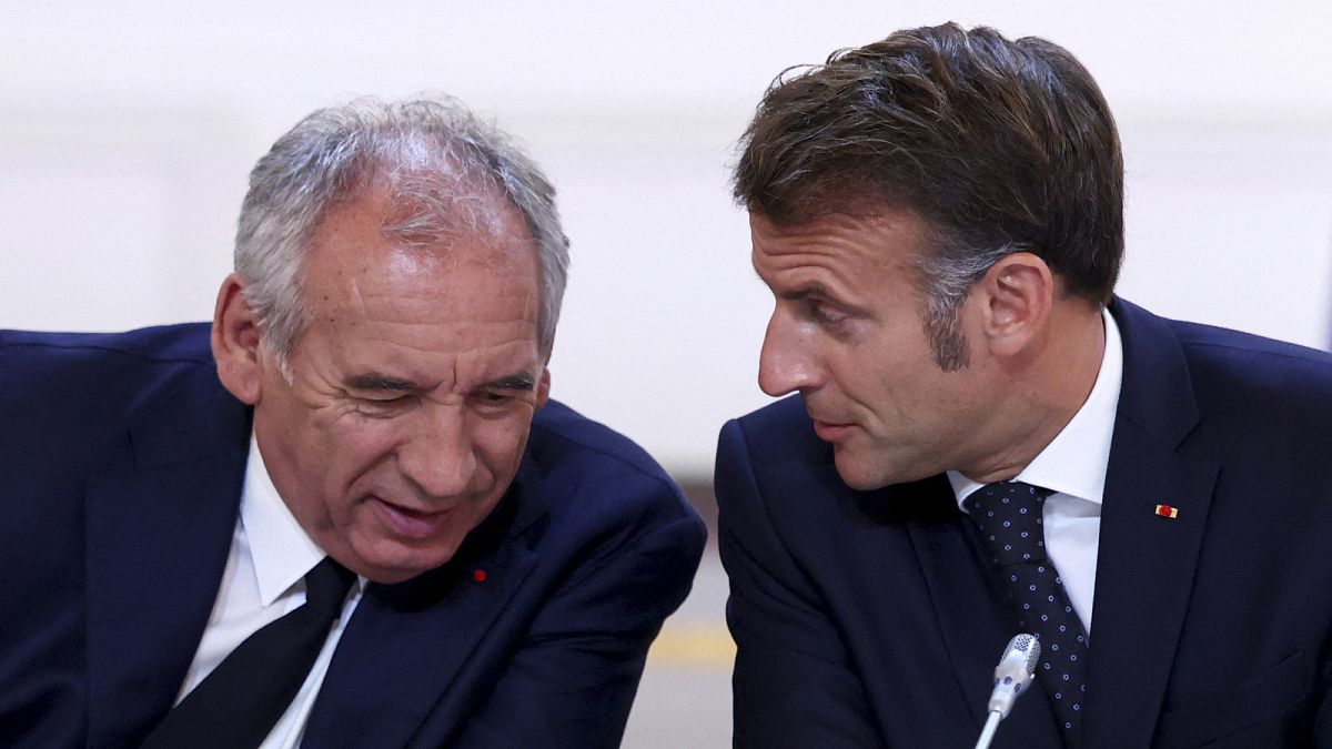 Frankreich soll "lahmgelegt" werden - Wer steckt dahinter?
