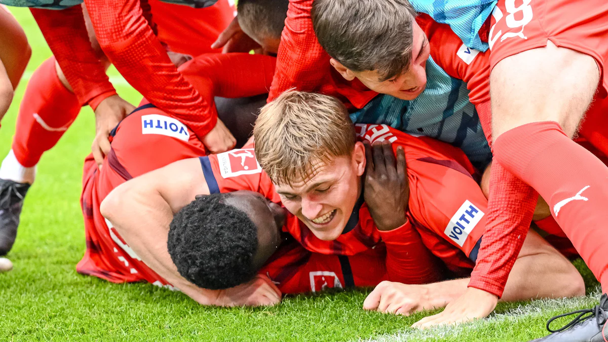 Bundesliga: Heidenheim zeigt Augsburg, wie es geht - Sport