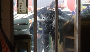 Schutzgeld-Prozess: Schießwütige Berliner Daltons hinter Gittern | Regional