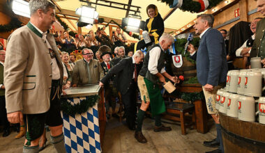 OB Reiter will trotz lädierter Schulter mit zwei Schlägen anzapfen – Wiesn-Newsblog 2025