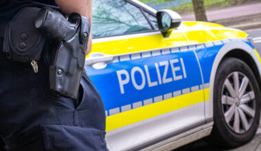 Mannheim: 87-Jährige erst beschenkt, dann 5000-Euro-Uhr geraubt - Polizeiberichte aus Rhein-Neckar-Odenwald