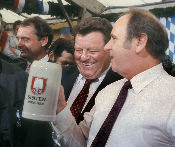 1980: Erich Kiesl und Franz Josef Strauß. 1980: Erich Kiesl und Franz Josef Strauß.