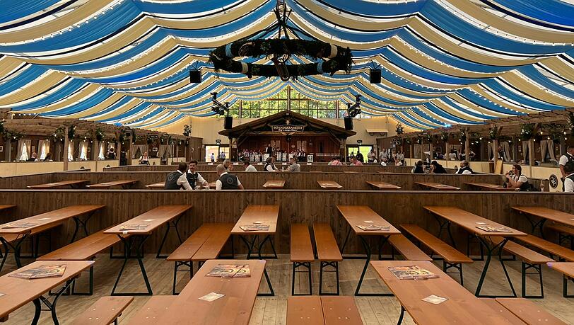 Sehr viel Platz noch in der Boandlkramerei. Sehr viel Platz noch in der Boandlkramerei.