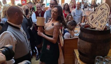 Oktoberfest gestartet: Lilly Becker schlägt auf der Wiesn zu – die ersten Bilder