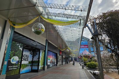 Neues Geschäft in Chemnitz: Eröffnungsrabatt noch bis 28. September - Bereits zu Ostern gab es im Chemnitz Center den Ausblick auf die Geschäftseröffnung.