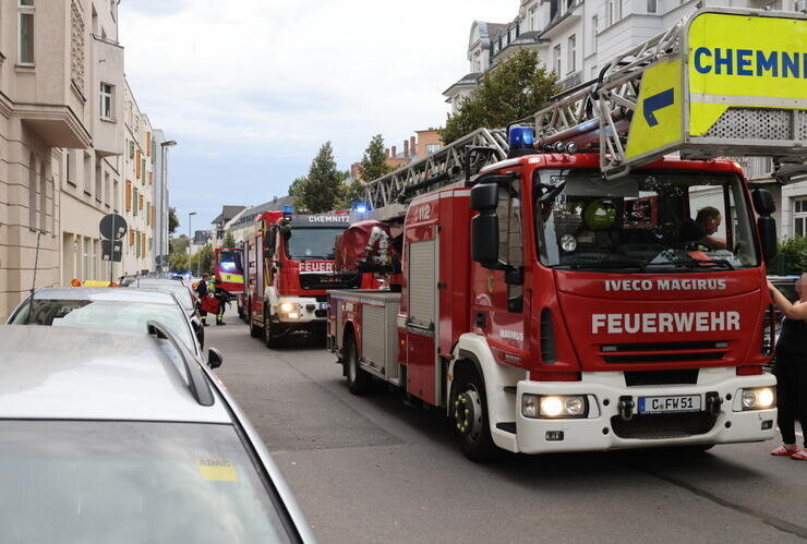 Wohnungsbrand in Chemnitz: Eine Person gerettet