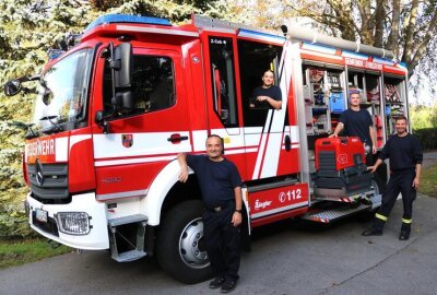 Sportplatz wird Festplatz: Sommerfest der Vereine in Hohenfichte - Unter anderem beim Sommerfest dabei: Die Freiwillige Feuerwehr Hohenfichte.