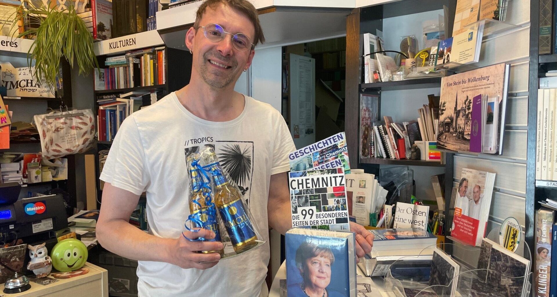 Was der Buchhändler der Ex-Kanzlerin schenken will