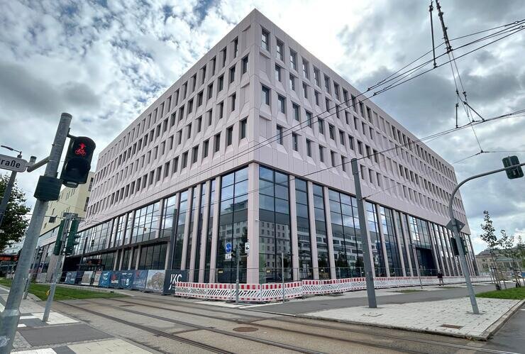 Neues Simmel-Kaufhaus in der Chemnitzer City steht kurz vor der Eröffnung: Was Kunden erwartet