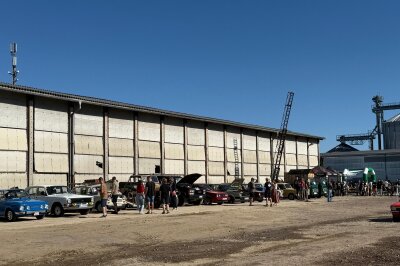 Große Bildergalerie vom Traktoren- und Oldtimertreffen in Altmittweida.