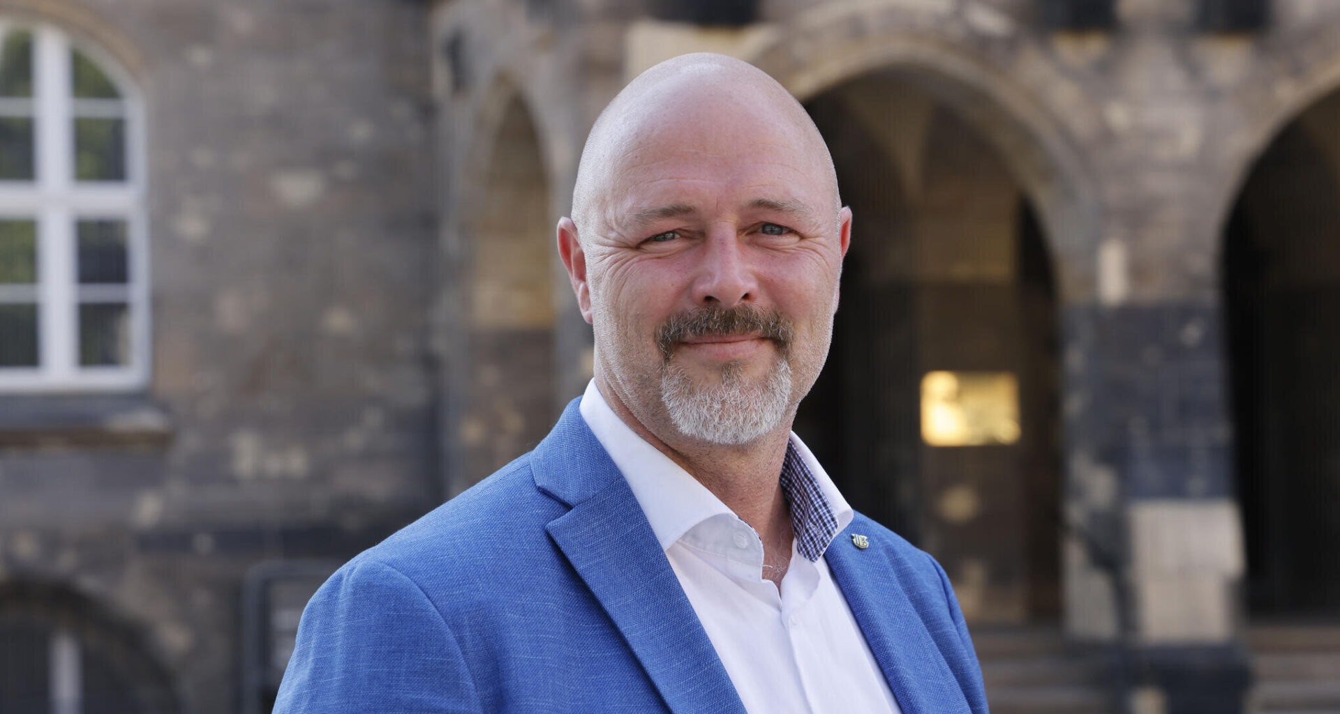 Köhler fordert von neuer Fraktion Bewegung im Namensstreit