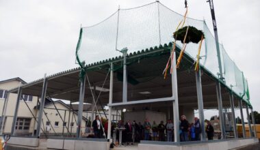 Richtfest für neue Gornauer Werkstatthalle