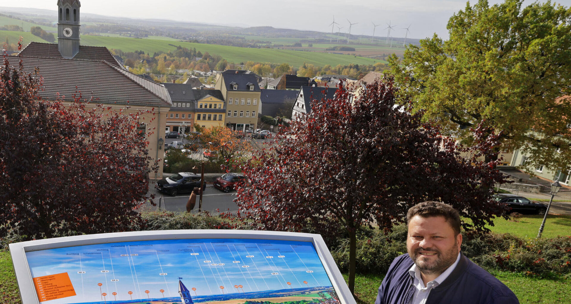 Stadtrat in Hohenstein-Ernstthal nimmt sich Zeit für ein Stück Basisdemokratie. Aber kommen nun Karl-May-Ampelmännchen oder nicht