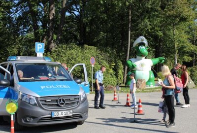 Jährliches Highlight: Im Amerika-Tierpark werden Familien mit Kindern auf ihre Kosten kommen - Neben der Polizei präsentieren sich auch die Feuerwehr und das DRK.