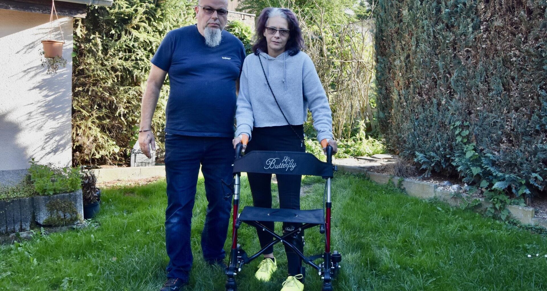 Plötzlich Pflegefall nach Corona-Impfung? Chemnitzer Familie kämpft um Anerkennung und Geld