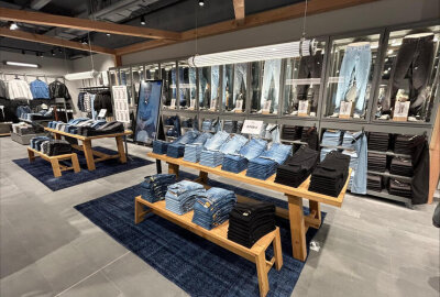 Neues Geschäft in Chemnitz: Eröffnungsrabatt noch bis 28. September - Auf rund 400 m² erwartet die Besucher ein modernes Shopping-Erlebnis mit einem breiten Sortiment an trendiger Herrenmode. Foto: Nico