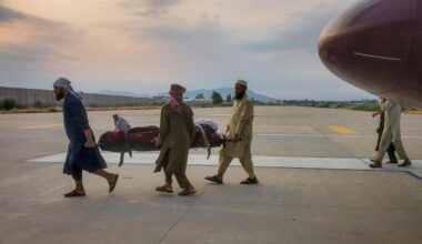 Afghanistan: Mehr als 620 Tote nach Erdbeben an Afghanistans Grenze