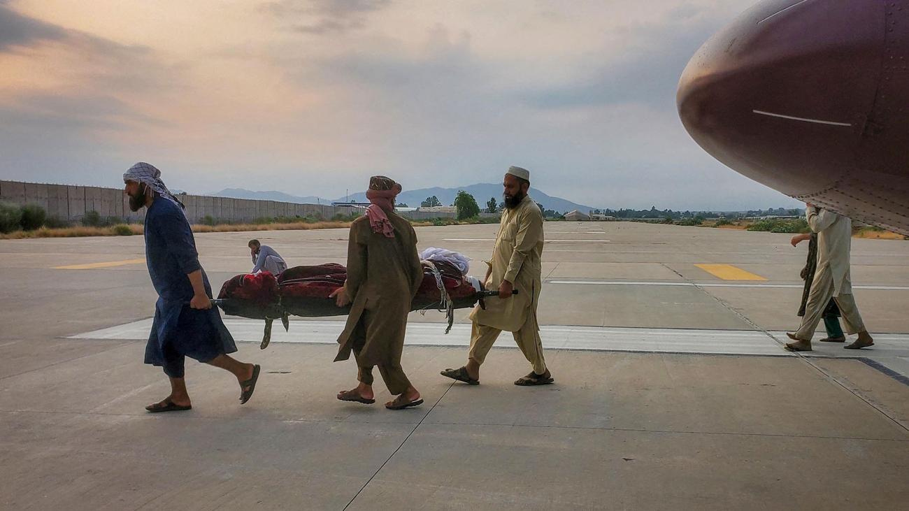 Afghanistan: Mehr als 620 Tote nach Erdbeben an Afghanistans Grenze