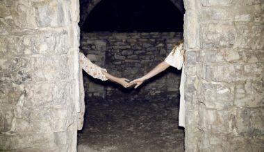 "Zwei Seiten eines Augenblicks" von Klaus Fritz: Wenn selbst der Tod nicht scheidet
