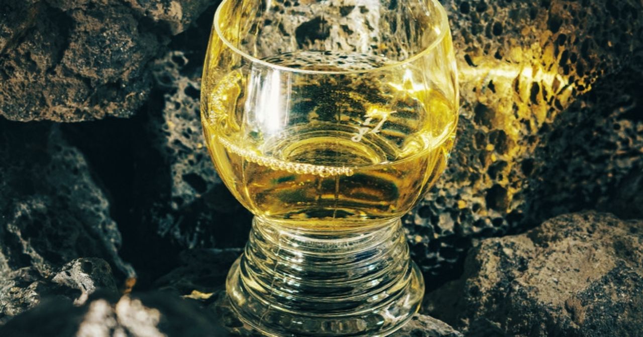 Vulkanwein: Lava im Glas - SZ Magazin