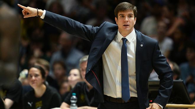 Basketball: Alba-Trainer Pedro Calles muss eine neue Mannschaft aufbauen
