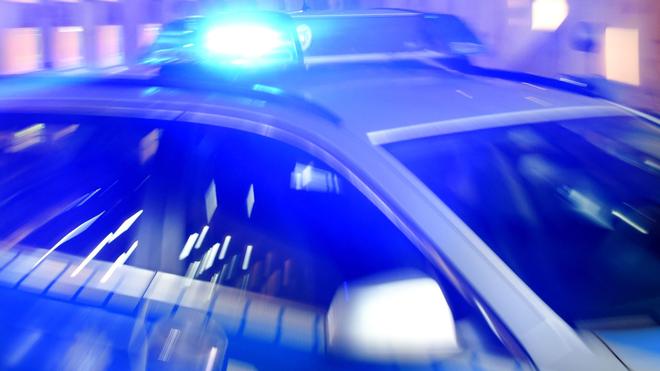 Kriminalität: Die Polizei wurde in die Bergmannstraße gerufen. (Symbolbild)
