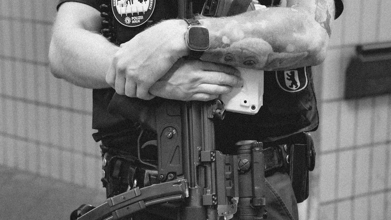 Berliner Bundespolizei: Kaum eine Schicht ohne sichergestellte Waffe