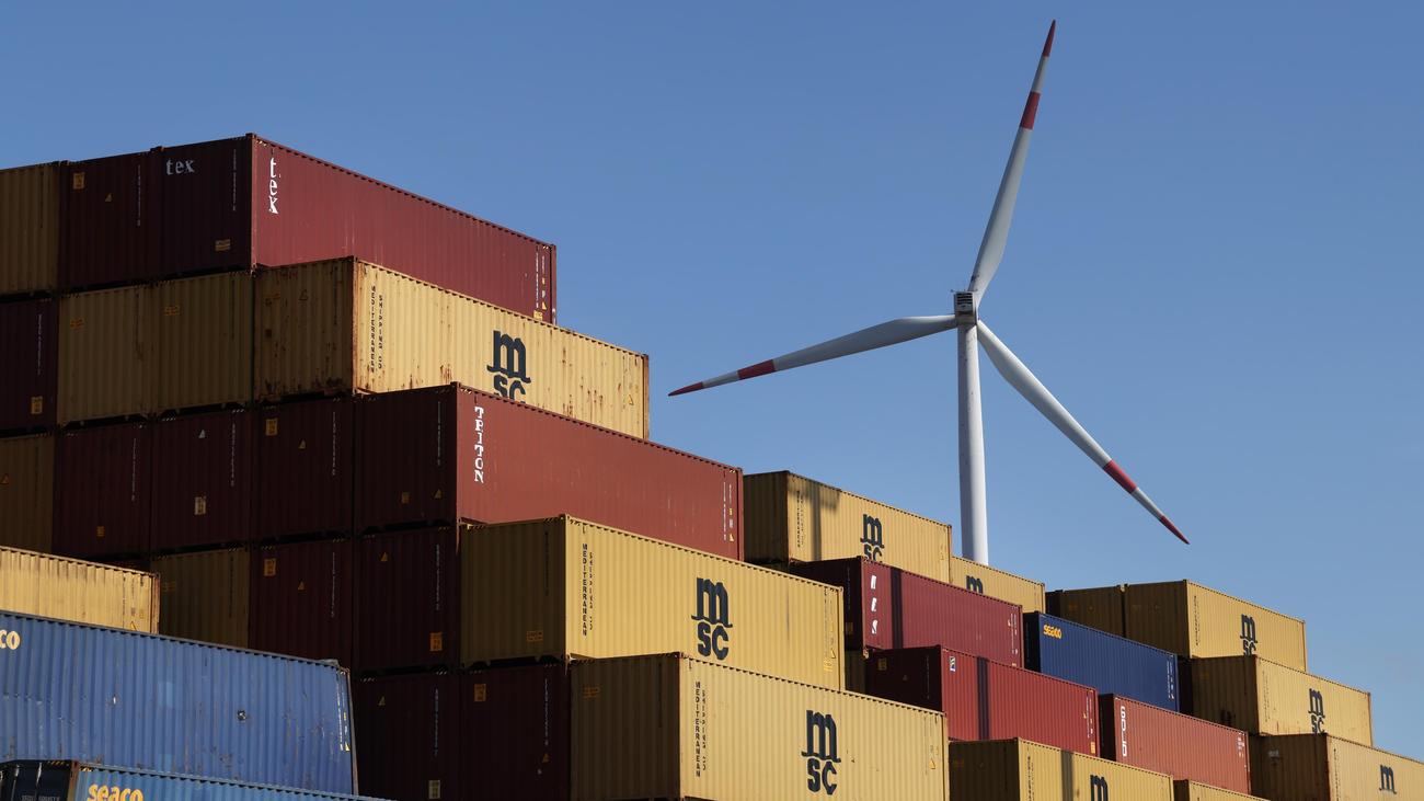 Exporthandel: Exporte in die USA sinken auf tiefsten Stand seit Dezember 2021