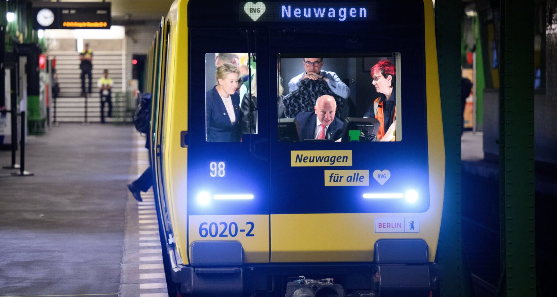 Nahverkehr – BVG: Neue U-Bahn-Züge fahren endlich
