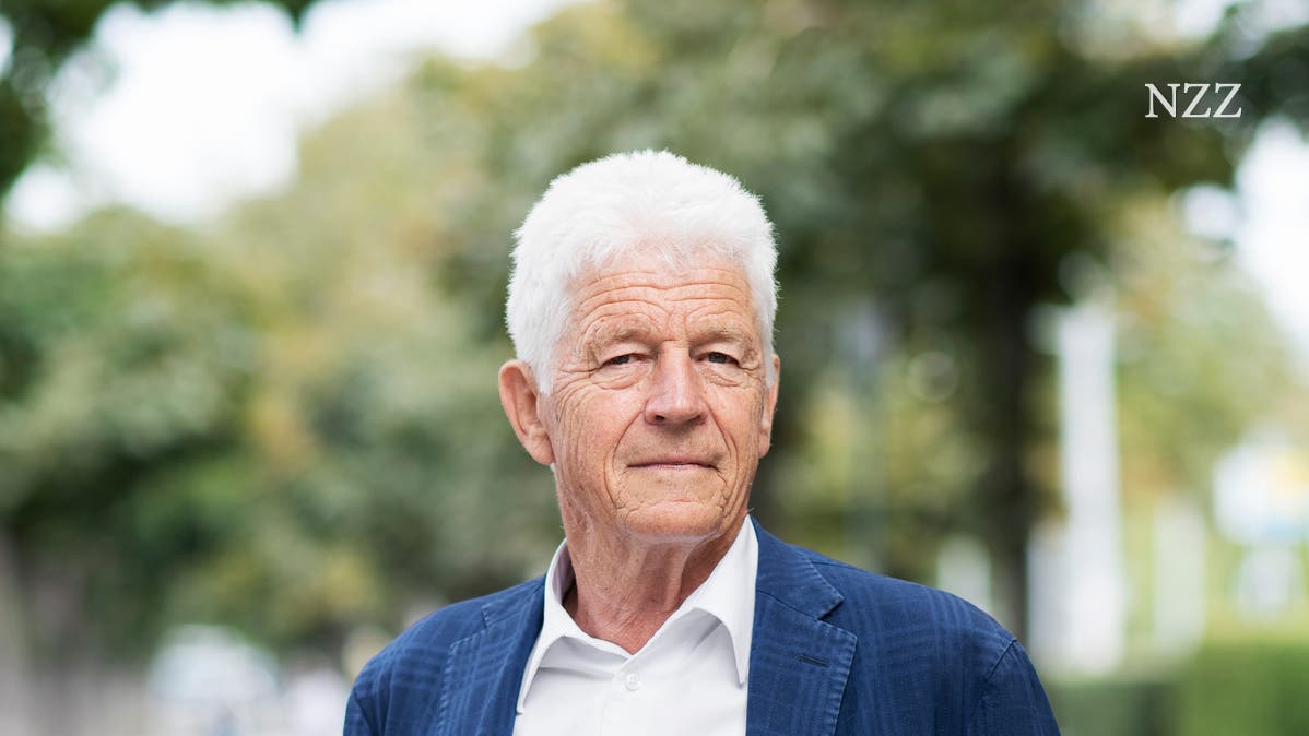 Benedikt Weibel ist eine Leseratte und erzählt von Leseabenteuern
