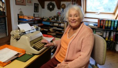103 Jahre alte Langenauerin stellt zweites Buch vor