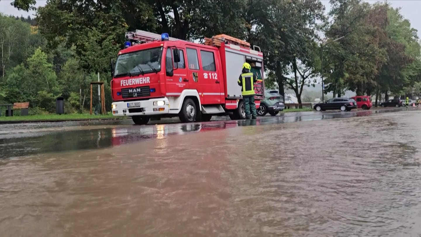Wetter in RLP: Starkregen löst einige Einsätze der Feuerwehr aus