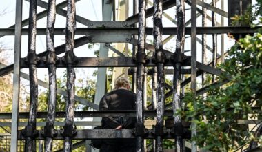 Flächendeckender Stromausfall: Brandanschlag auf Kabel – Zehntausende weiter ohne Strom