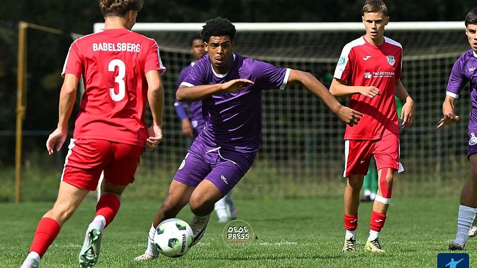 Tennis Borussia trumpft auf, Lok Leipzig siegt, BFC Dynamo verliert