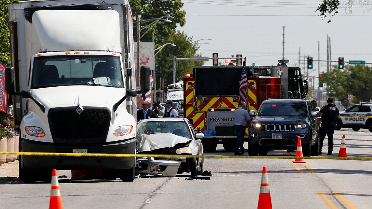 Chicago: ICE-Beamter erschießt Autofahrer bei Kontrolle in Vorort von Chicago